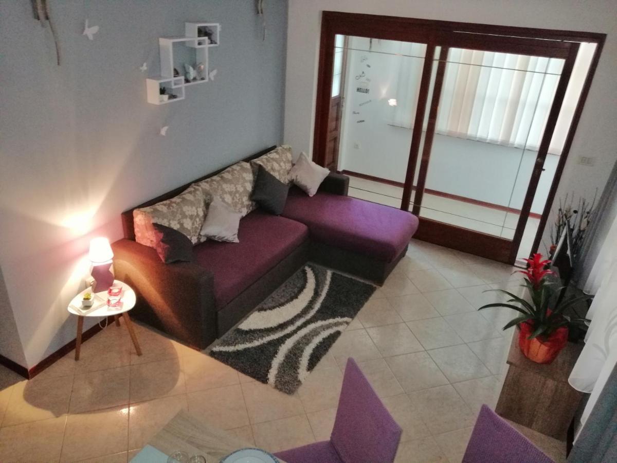 T&D Apartmani Pula Buitenkant foto